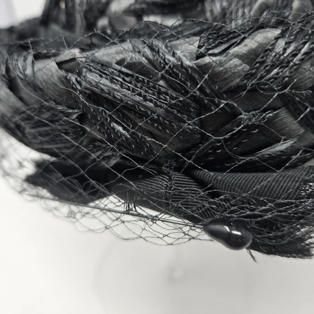 VINTAGE 1950 PASADENA HATS BLACK WOVEN STRAW BOATER HAT VEIL WOMEN OS WHIMSIGOTH